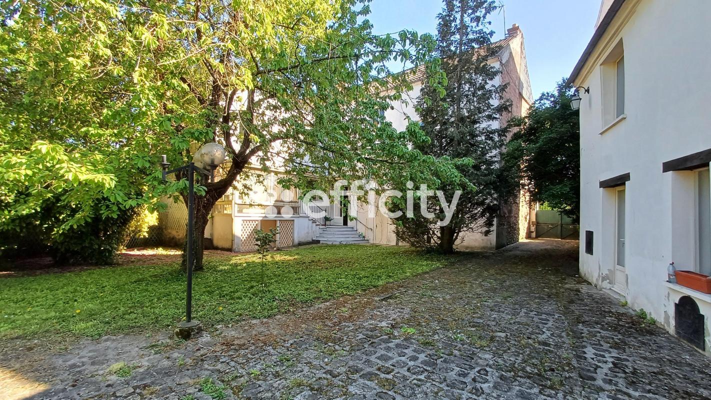 Maison de ville 8 Pièce(s) Château-Thierry