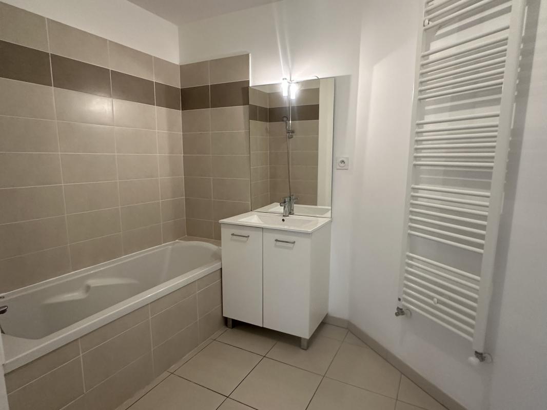 Appartement 3 Pièce(s) Cenon - Photo 10