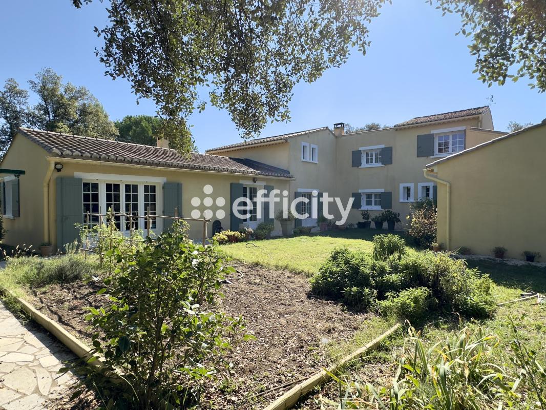 Maison 7 Pièce(s) Montaren-et-Saint-Médiers