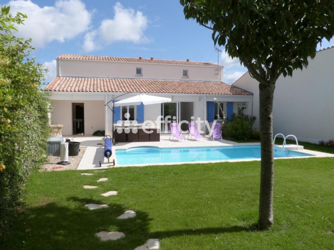 Maison de ville 5 Pièce(s) Rochefort