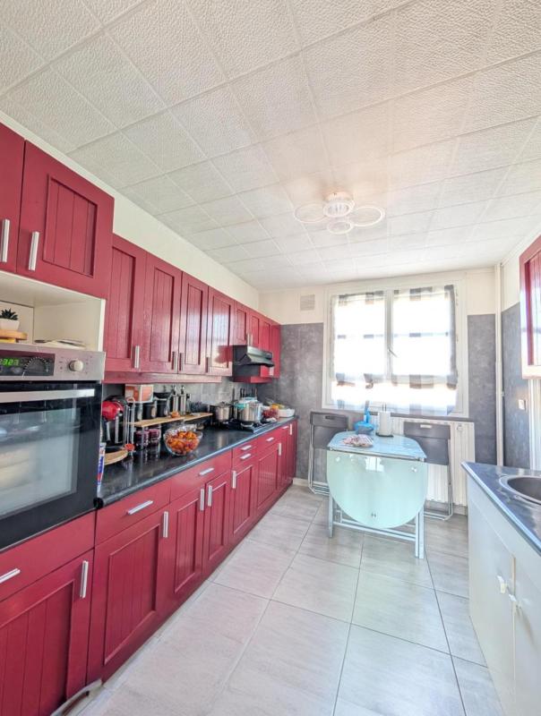 Appartement 4 Pièce(s) Bron