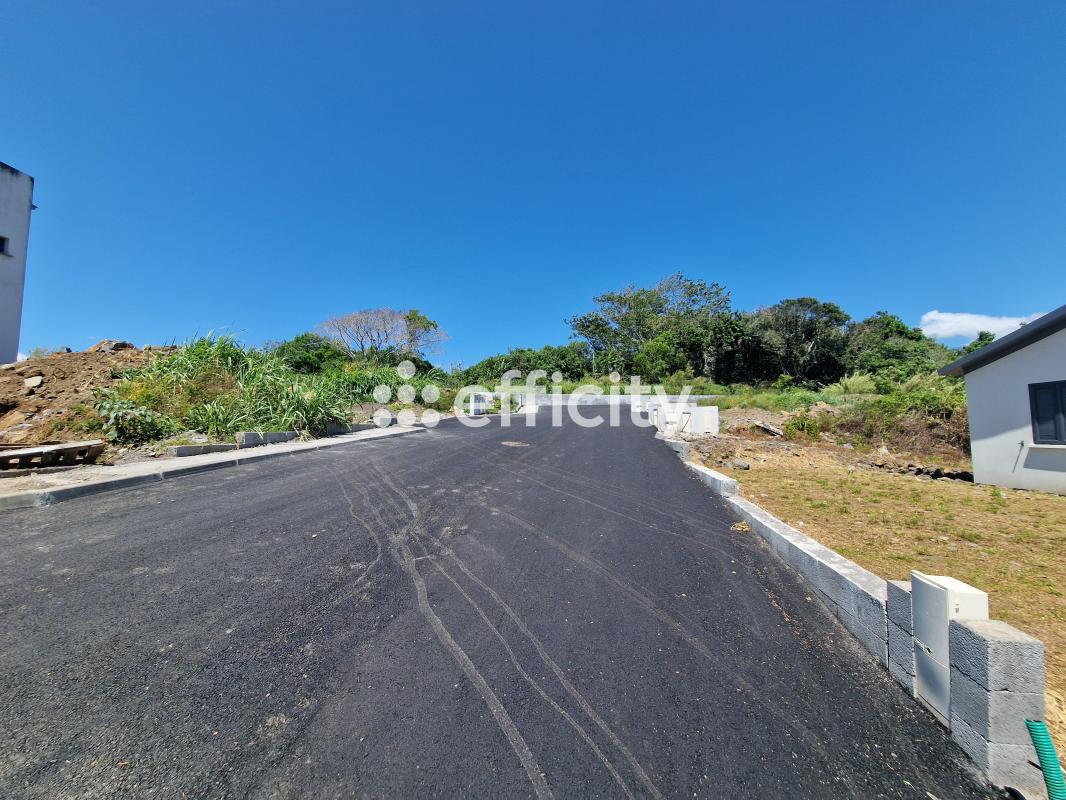 Terrain  Saint-Benoît