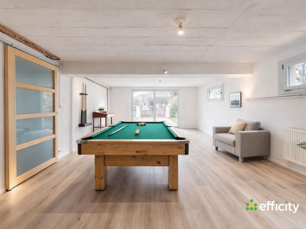 Maison 7 Pièce(s) Bourg-en-Bresse