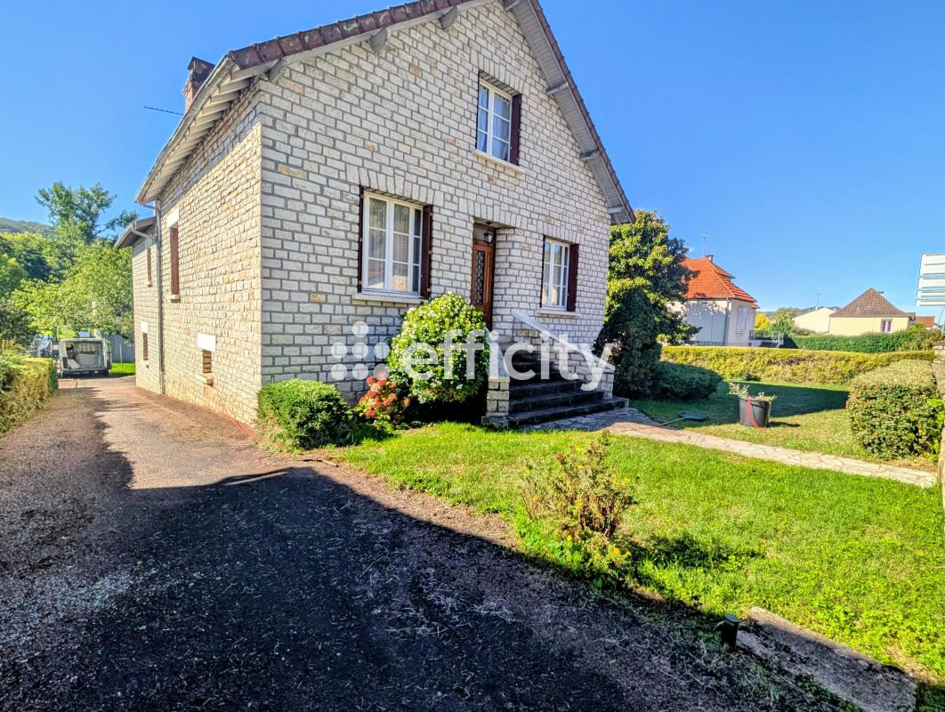 Maison de ville 7 Pièce(s) Le Lardin-Saint-Lazare