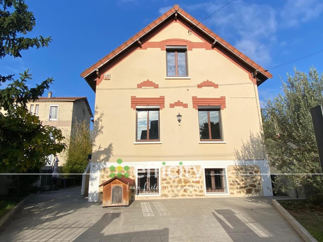 Pavillon 5 Pièce(s) Livry-Gargan