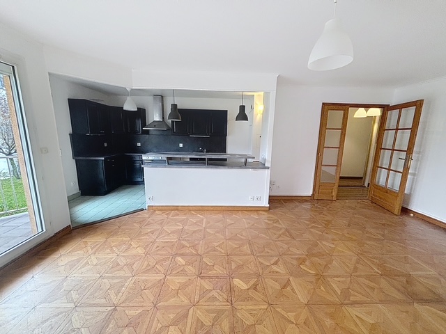 Appartement 3 Pièce(s) Le Bourget