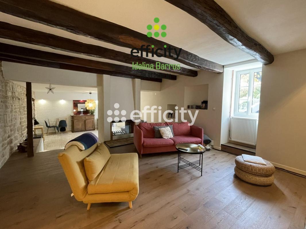 Maison 7 Pièce(s) Saint-Amant-de-Boixe