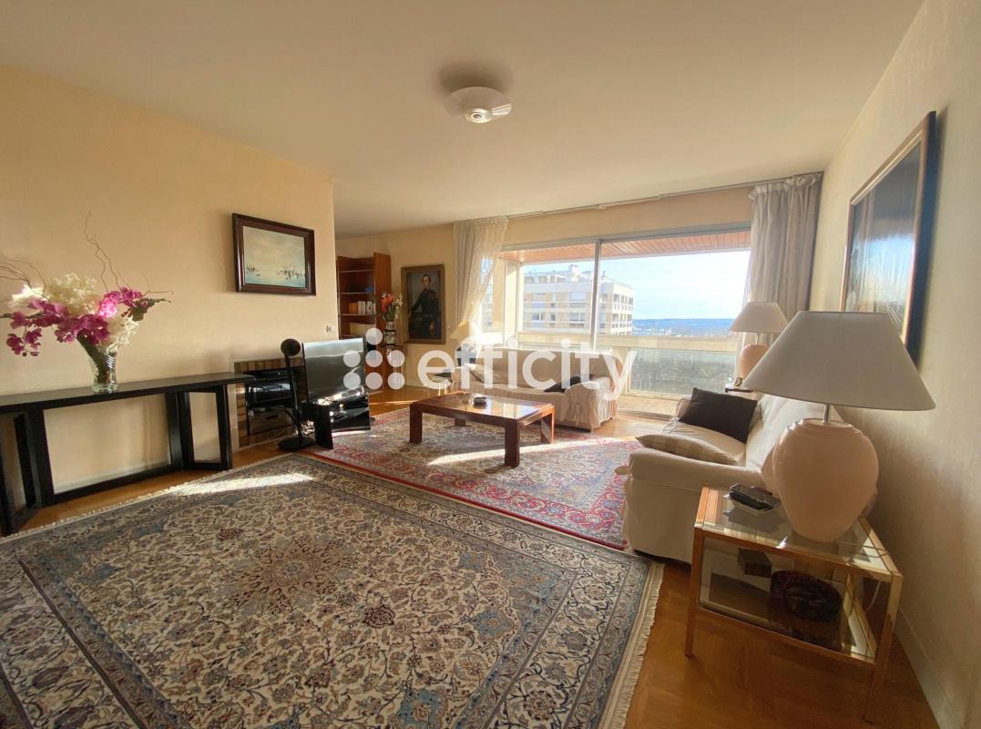 Appartement 4 Pièce(s) Garches