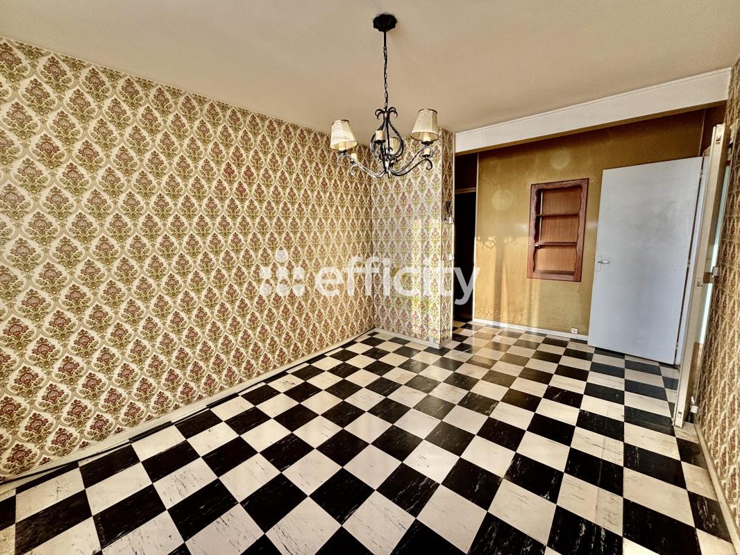 Appartement 3 Pièce(s) Bourges