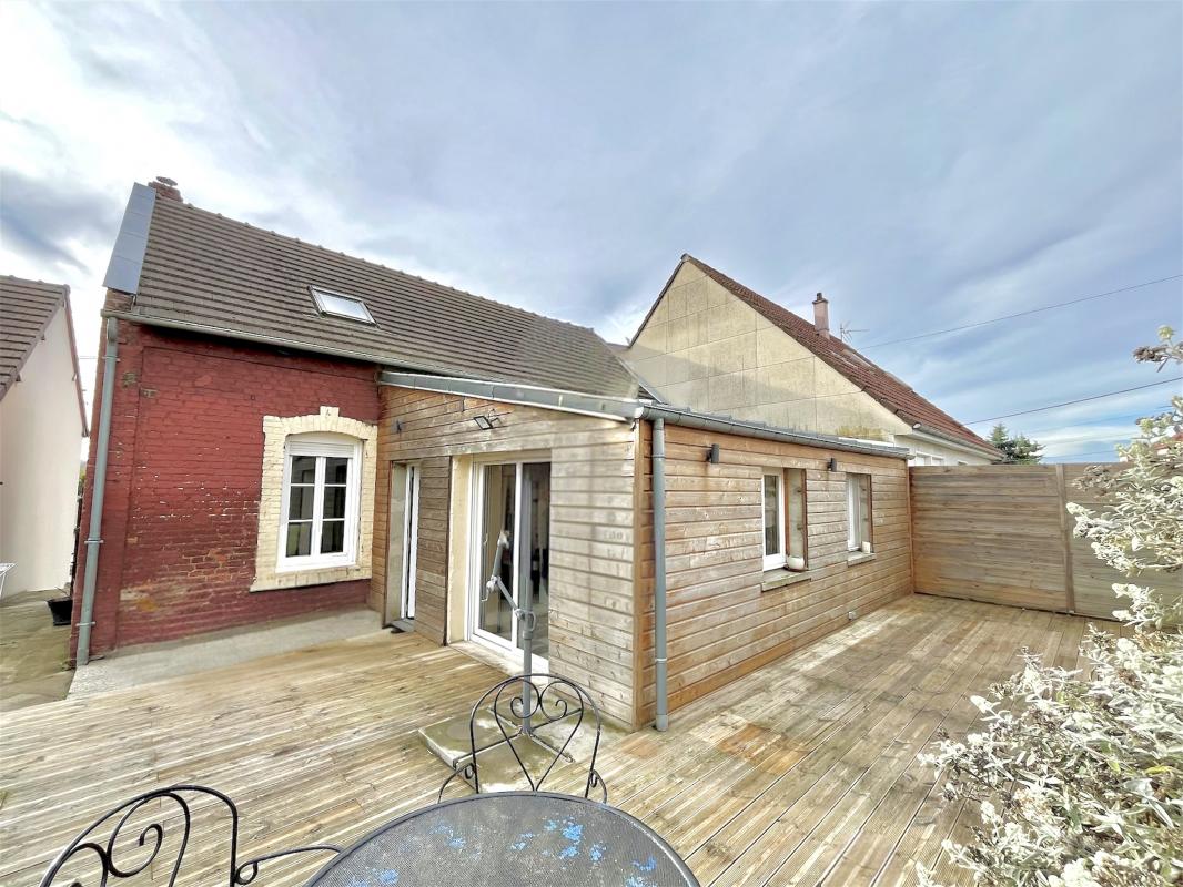 Maison de ville 4 Pièce(s) Villeneuve-Saint-Germain