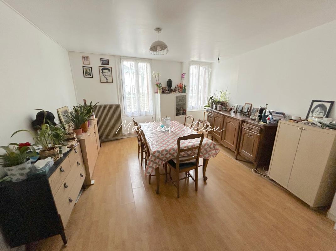 Maison 8 Pièce(s) Saint-Léonard-de-Noblat