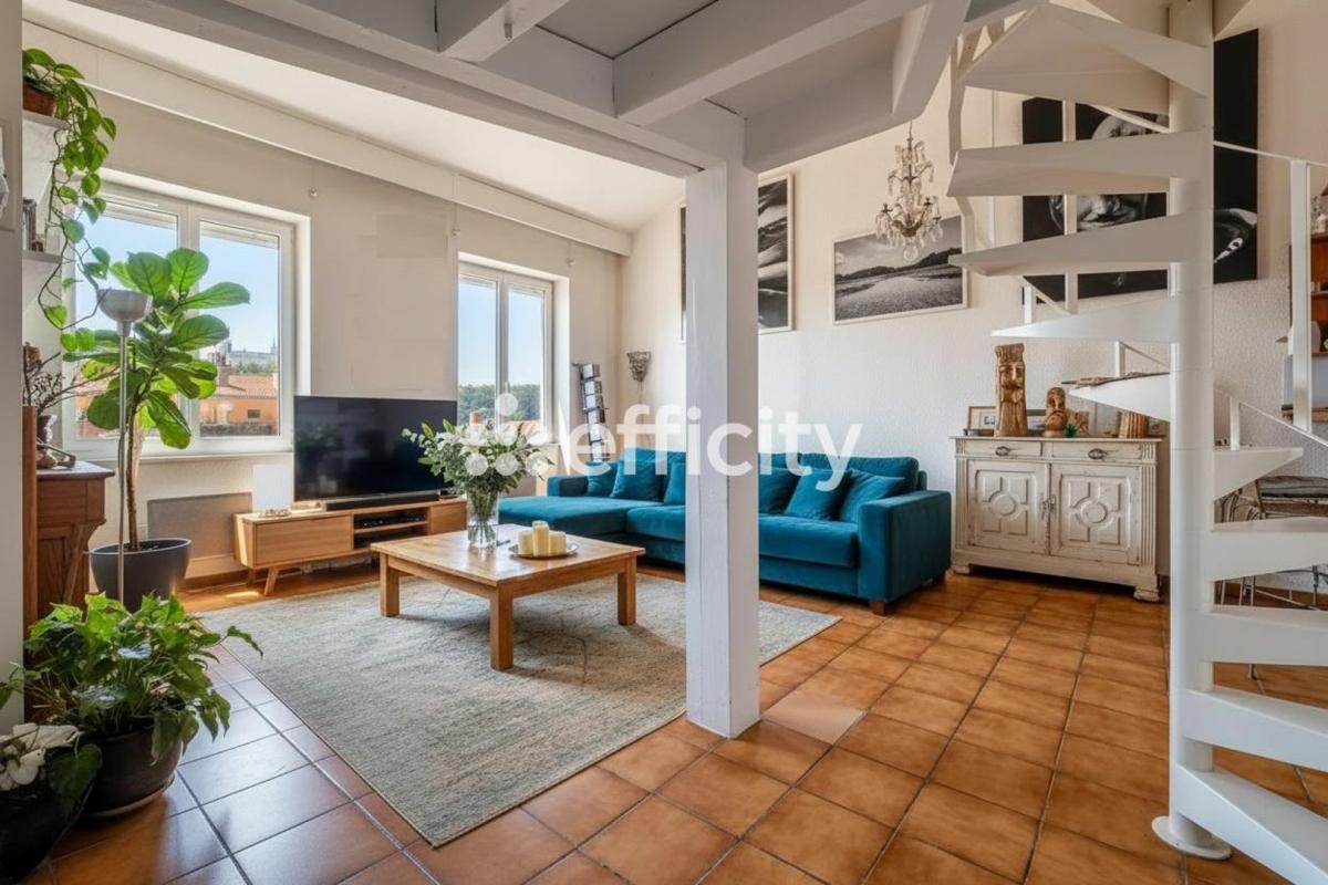 Appartement 4 Pièce(s) Lyon 1er Arrondissement