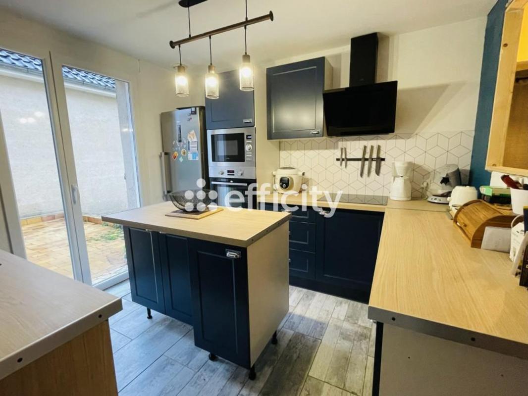 Pavillon 5 Pièce(s) La Ferté-Bernard