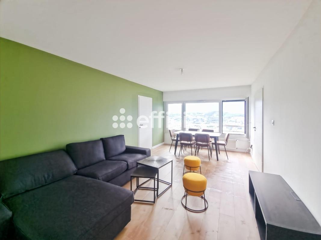 Appartement 7 Pièce(s) Chambéry