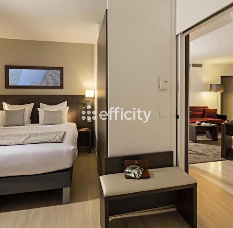 Appartement 2 Pièce(s) Courbevoie