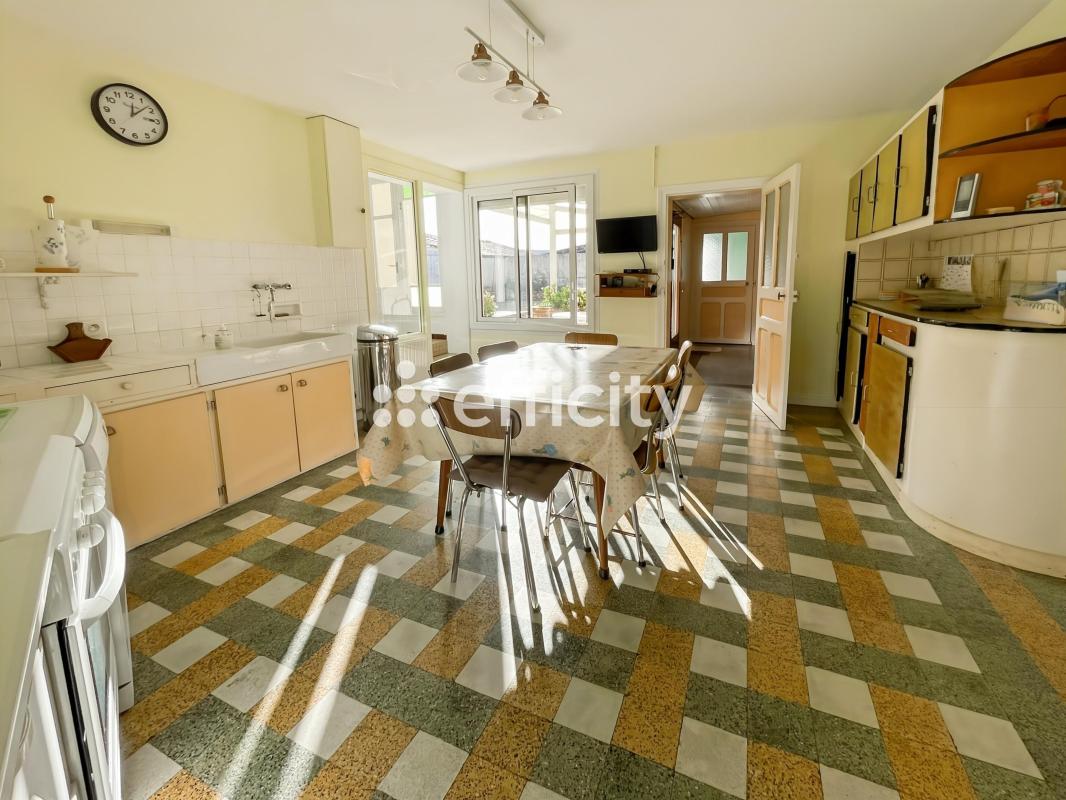 Maison de ville 8 Pièce(s) Brem-sur-Mer