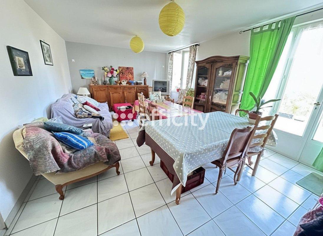 Maison de ville 4 Pièce(s) Dampierre-en-Burly