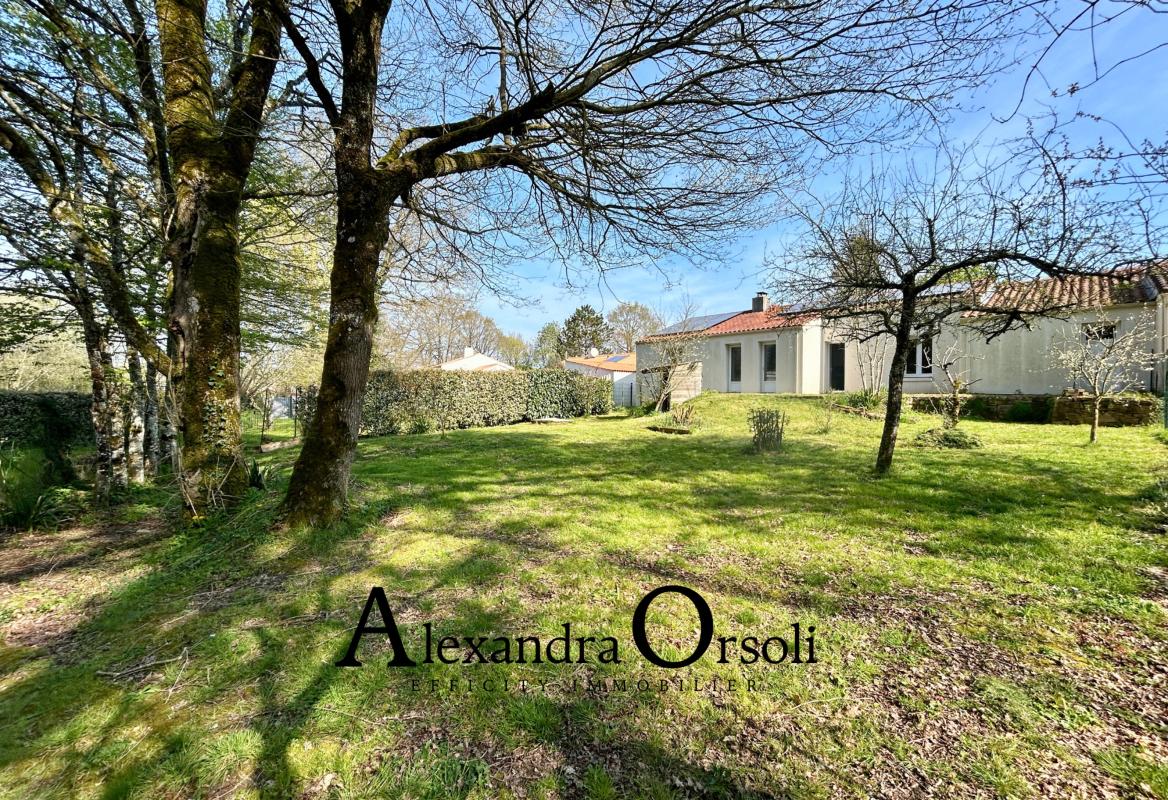 Maison 4 Pièce(s) Landeronde