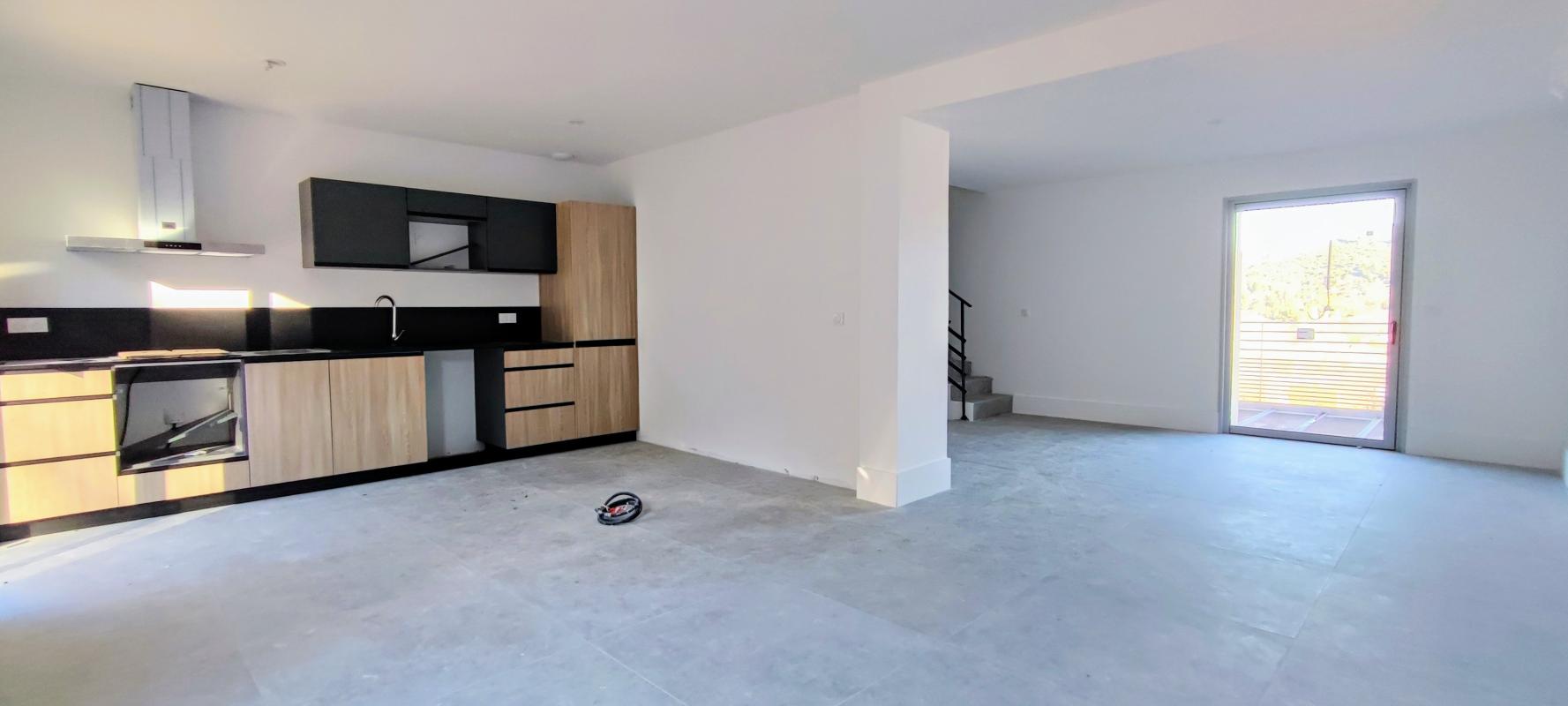 Appartement 4 Pièce(s) Allemagne-en-Provence