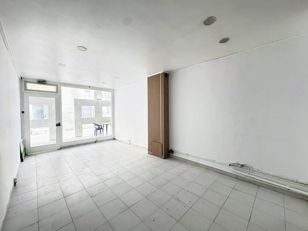 Locaux/biens immobiliers 1 Pièce(s) Balaruc-les-Bains