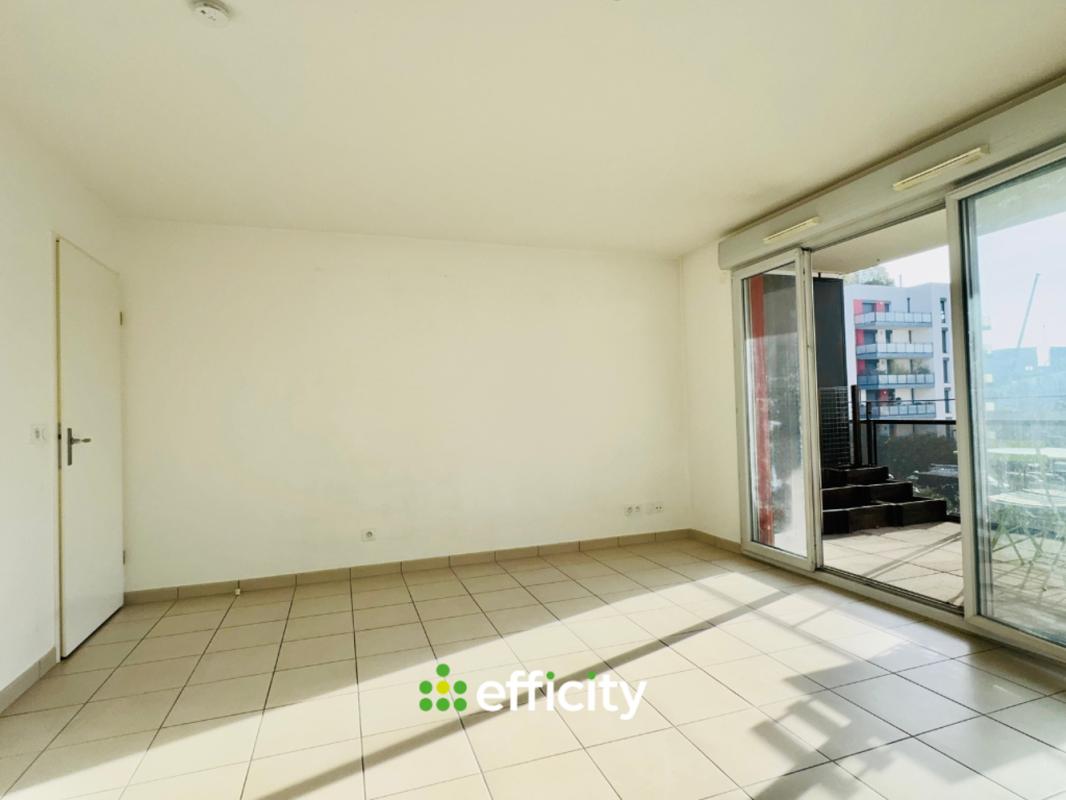 Appartement 3 Pièce(s) Vaulx-en-Velin