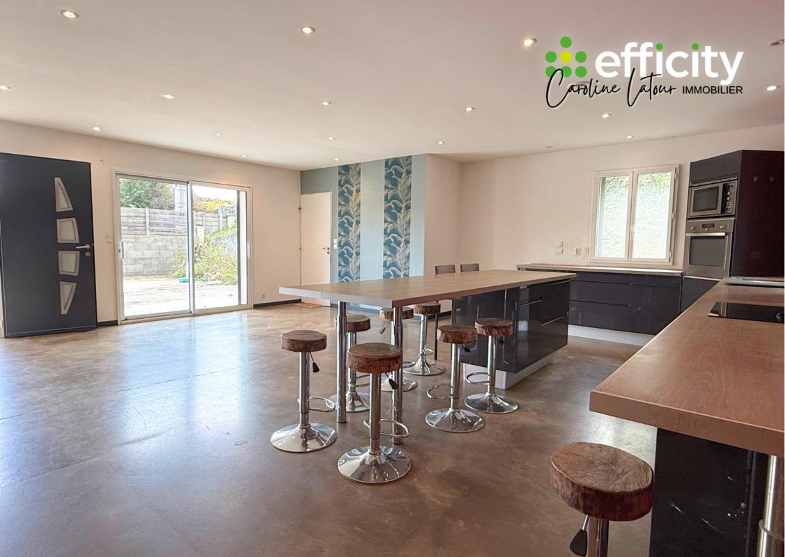 Maison 6 Pièce(s) Marcilly-le-Châtel