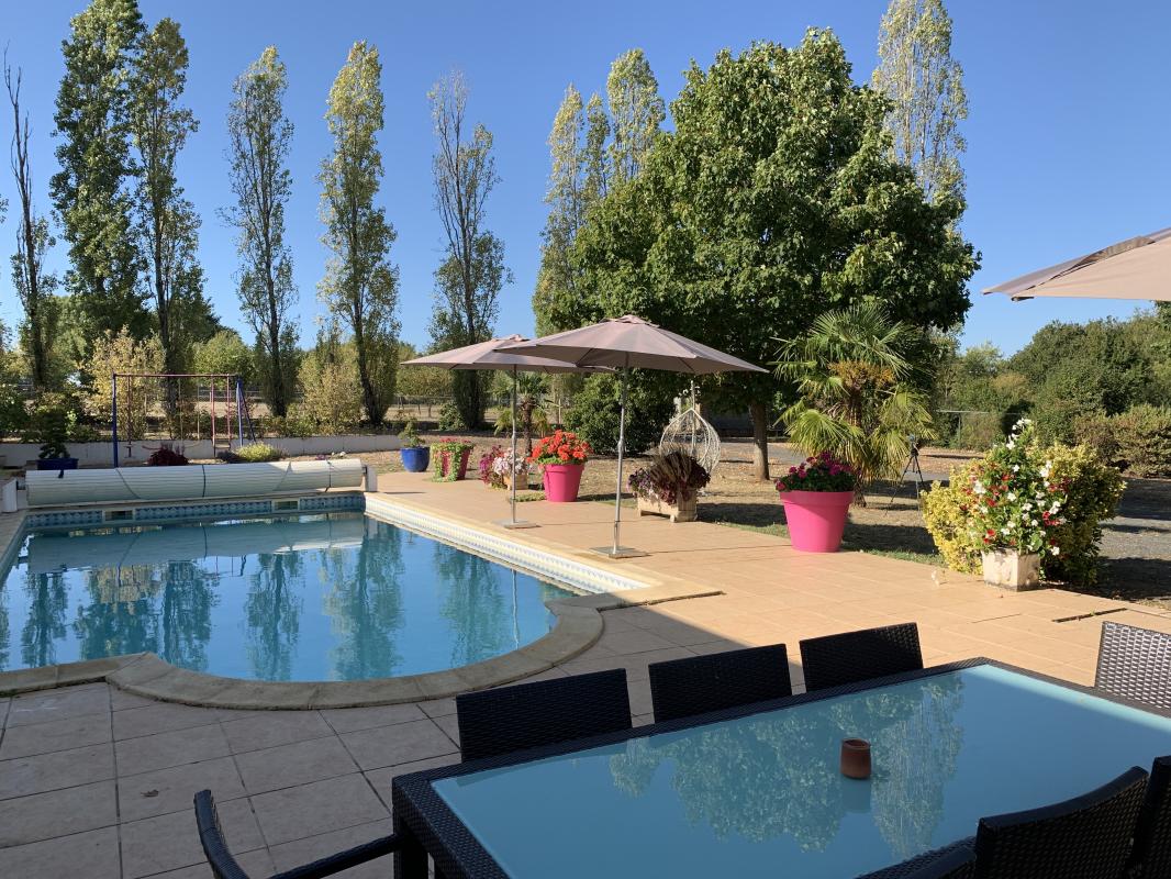 Maison 14 Pièce(s) La Châtre