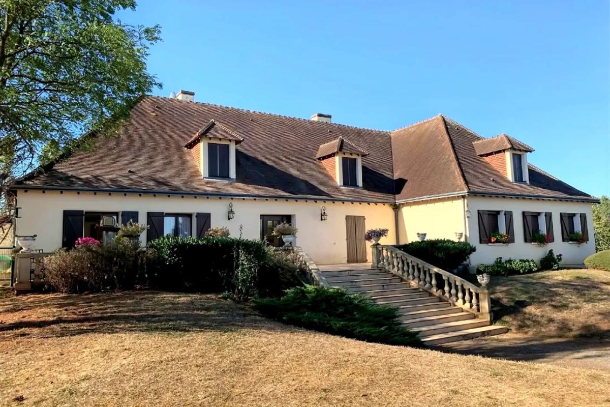 Maison 14 Pièce(s) La Châtre