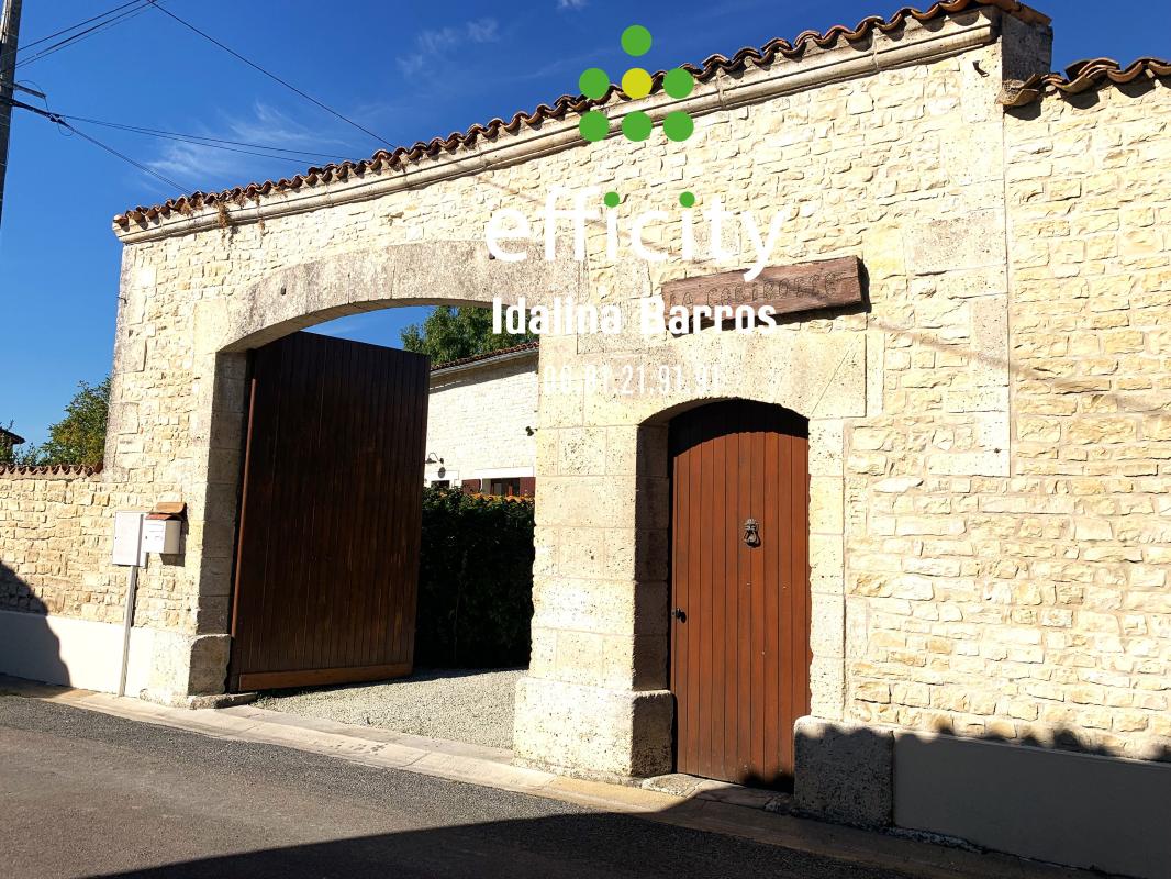 Maison 6 Pièce(s) Aigre