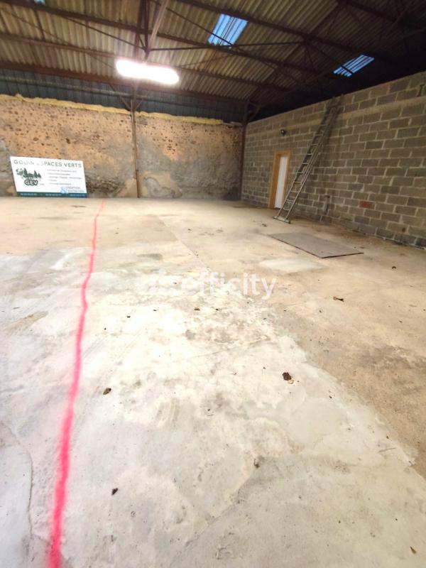 Locaux/biens immobiliers 1 Pièce(s) Tremblay-les-Villages