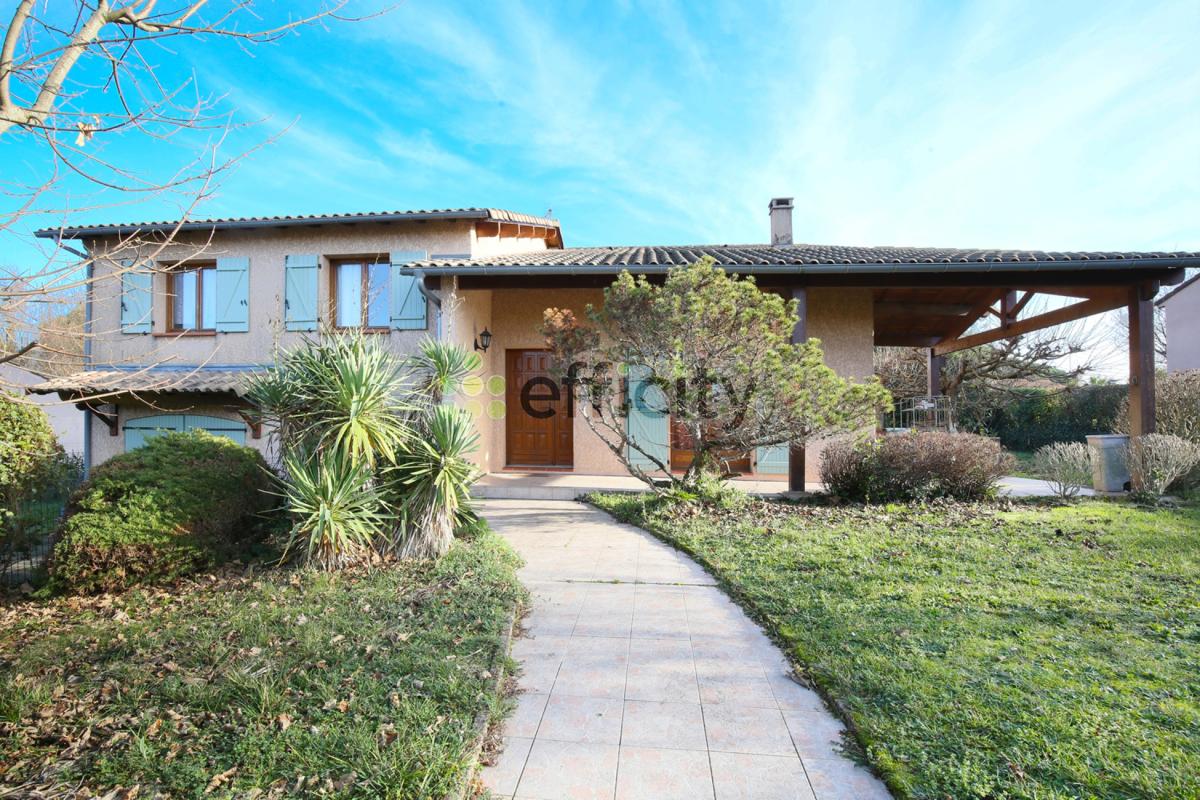 Maison 6 Pièce(s) Sainte-Foy-d'Aigrefeuille