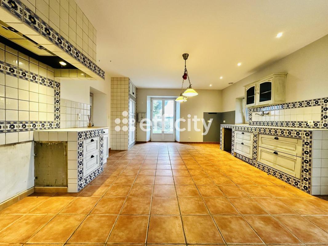 Maison longère 8 Pièce(s) Retiers