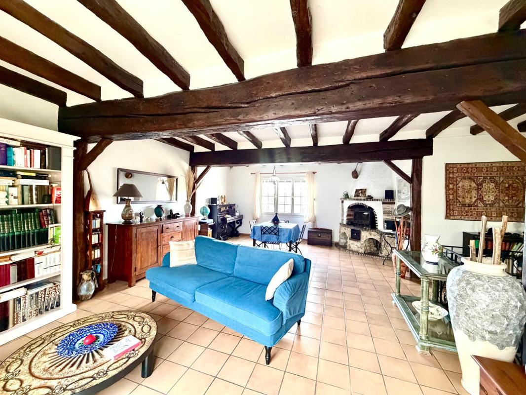 Maison 6 Pièce(s) Juziers
