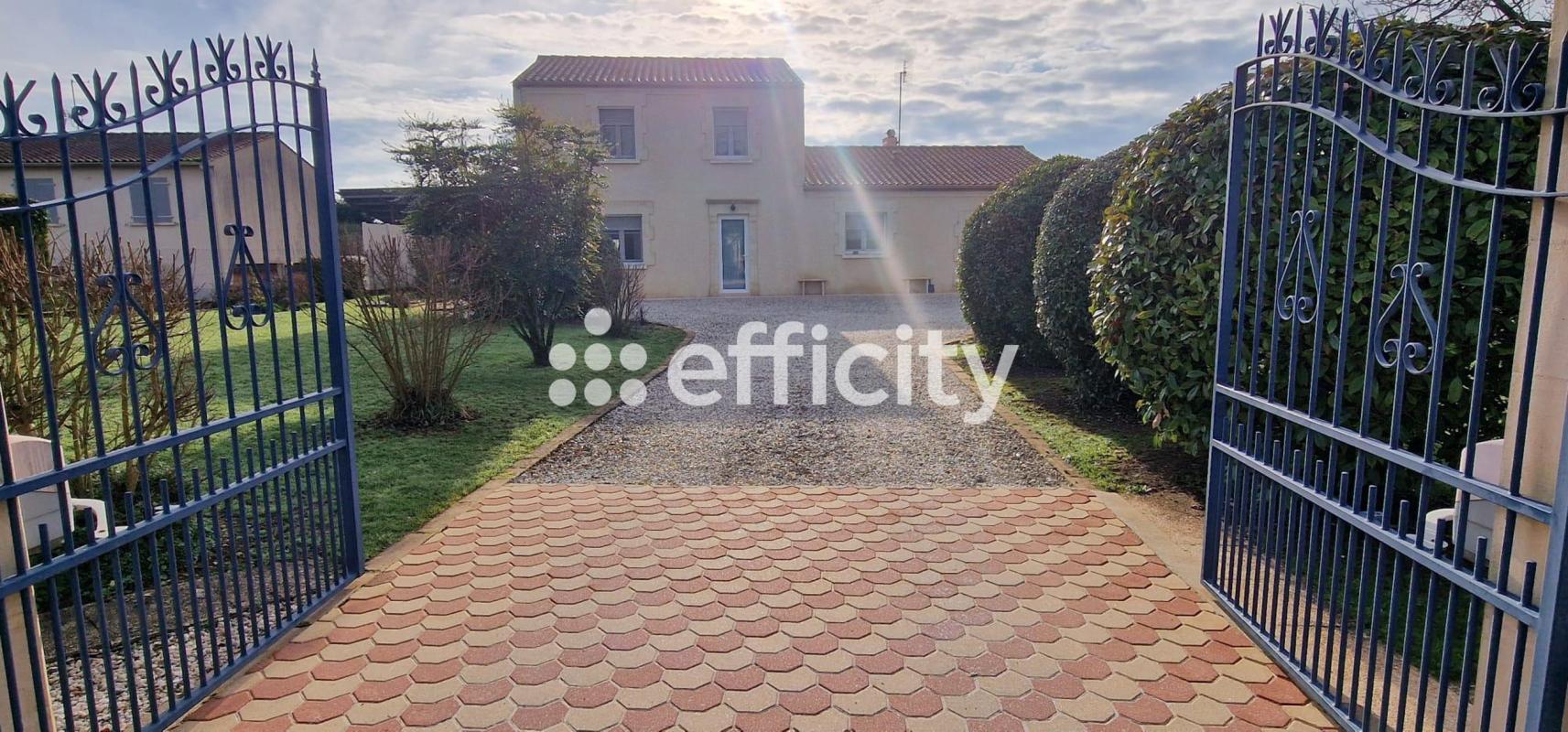 Pavillon 6 Pièce(s) Anais