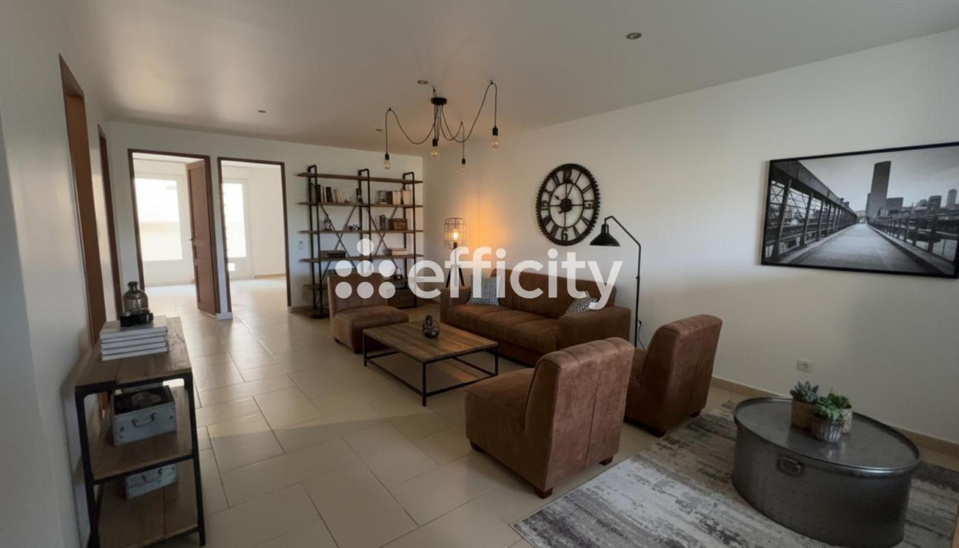 Appartement 3 Pièce(s) Carro