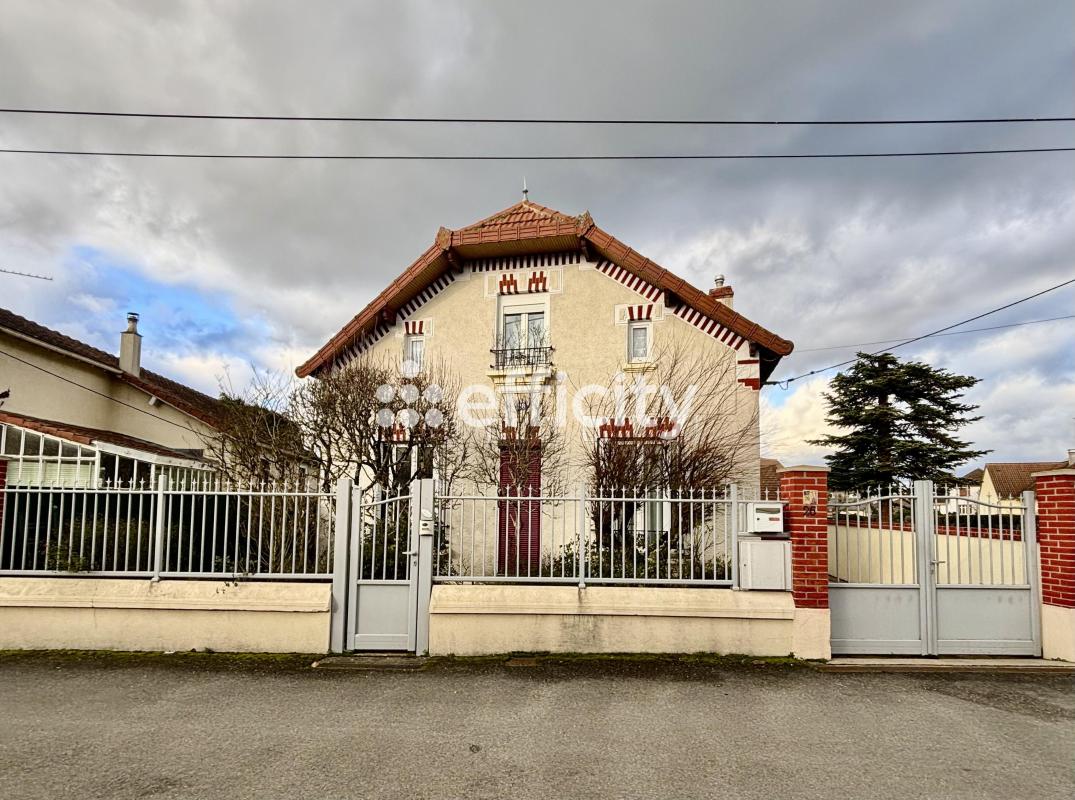 Maison de ville 5 Pièce(s) Bourges