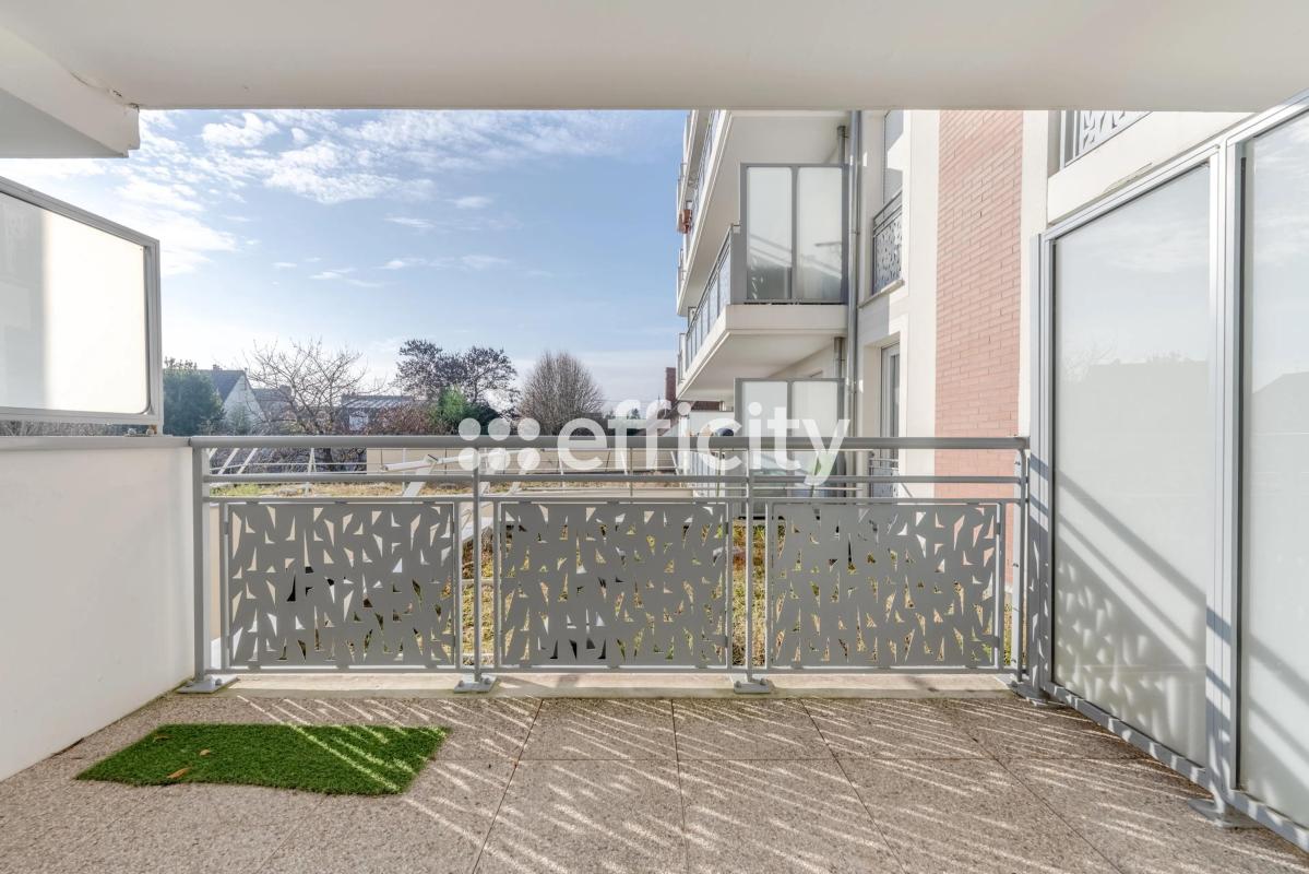 Appartement 2 Pièce(s) Persan