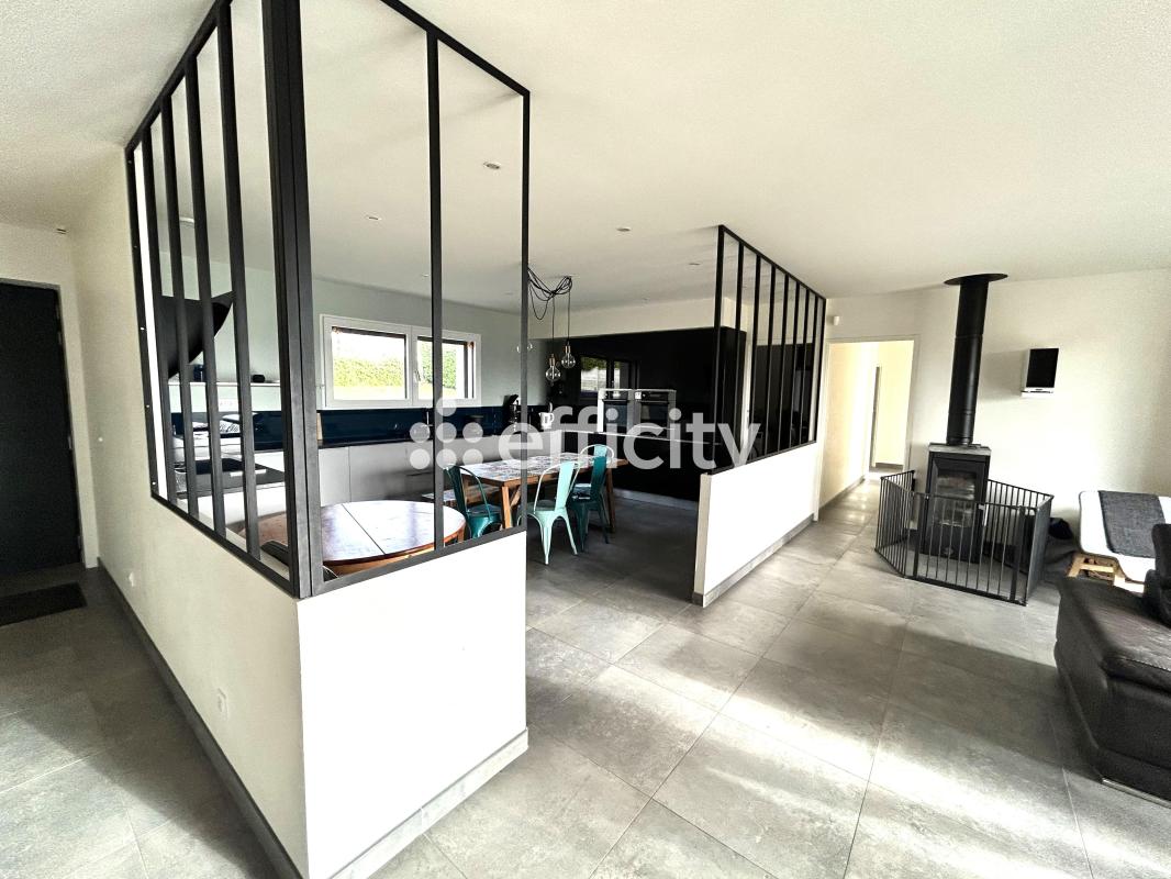 Maison 5 Pièce(s) Condac