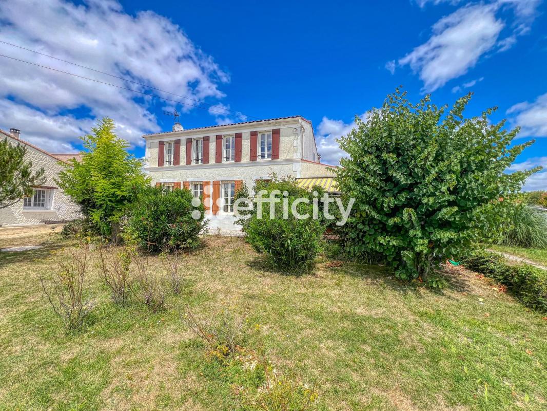 Maison de ville 8 Pièce(s) Saujon