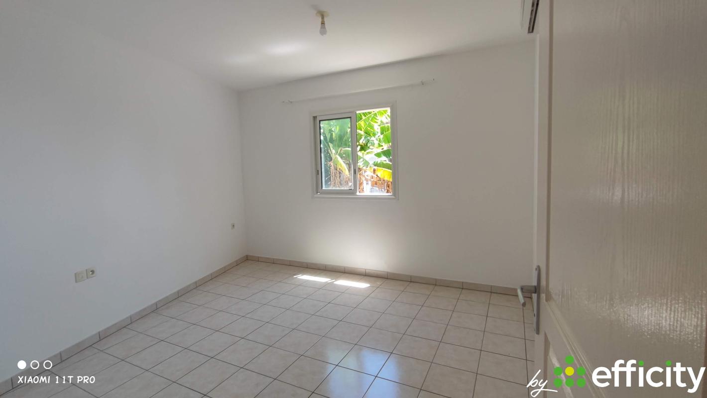 Appartement 2 Pièce(s) Saint-Pierre