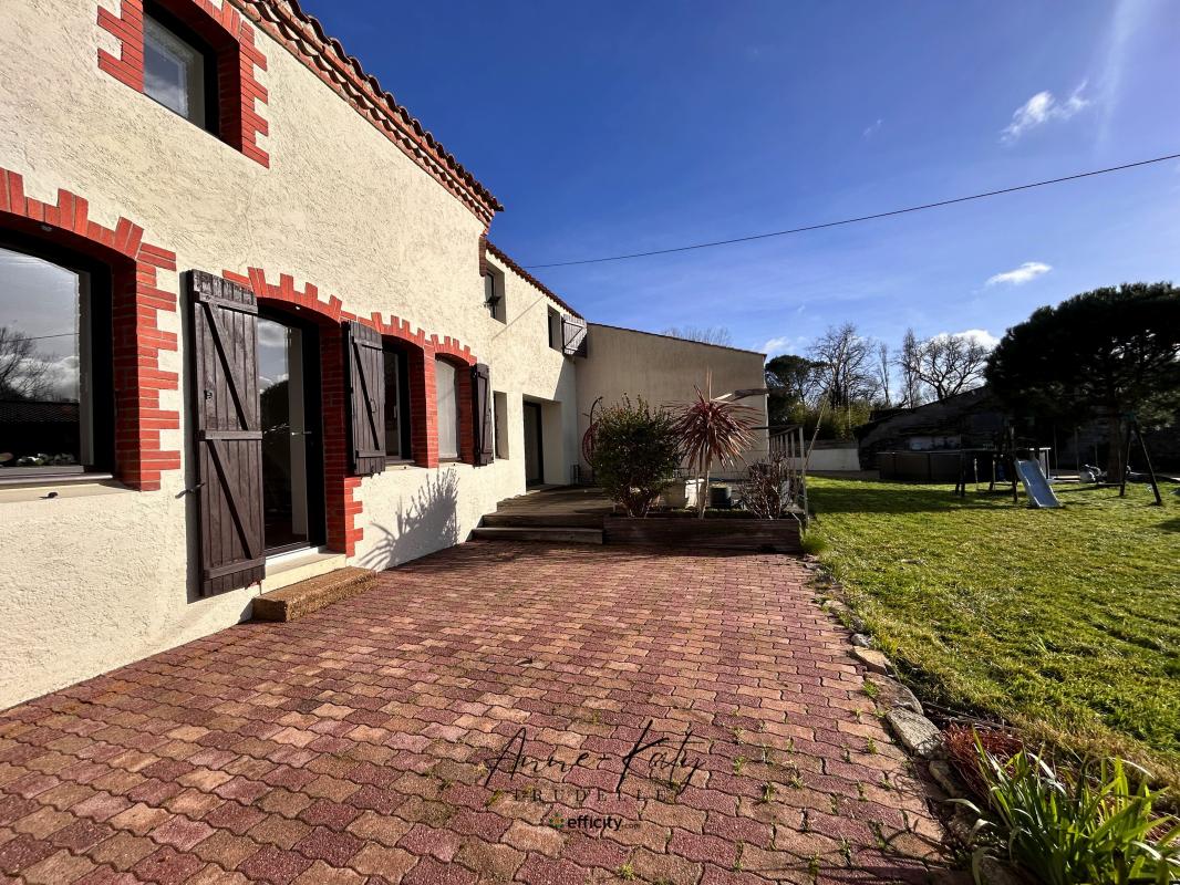 Maison 8 Pièce(s) Sainte-Flaive-des-Loups