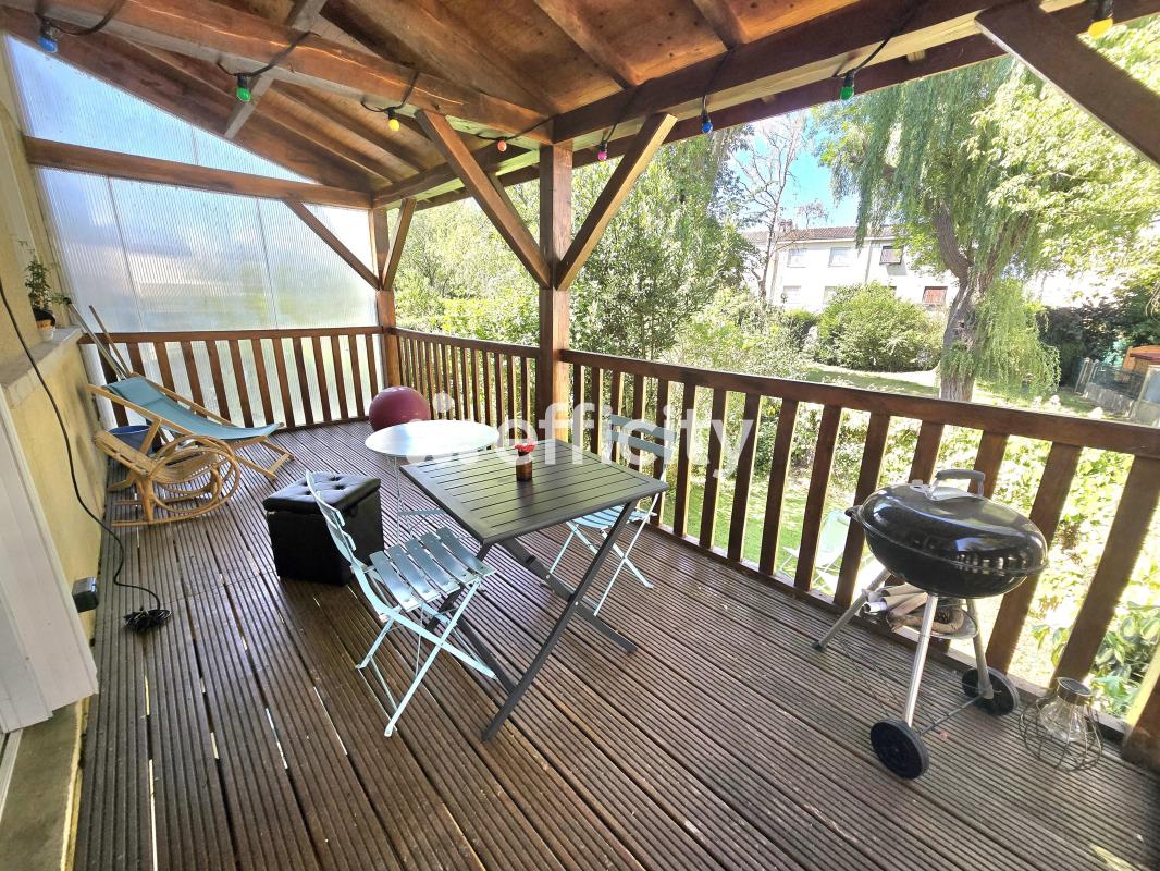 Maison de ville 6 Pièce(s) La Queue-en-Brie