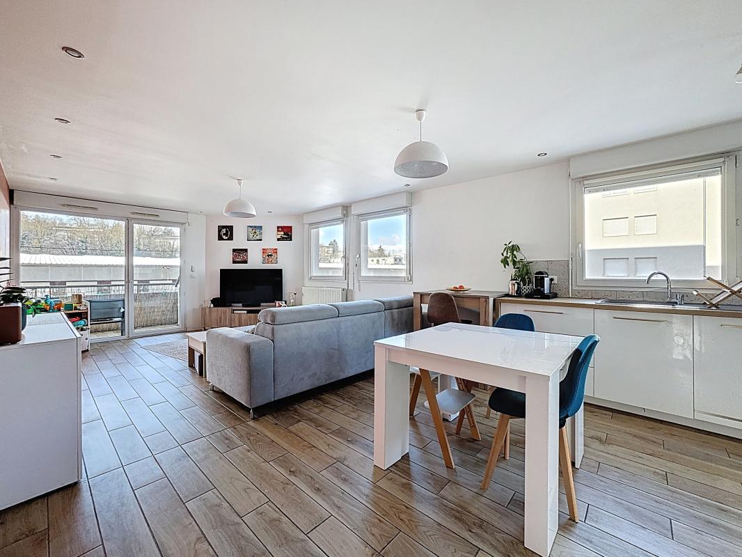 Appartement 3 Pièce(s) La Roche-sur-Foron