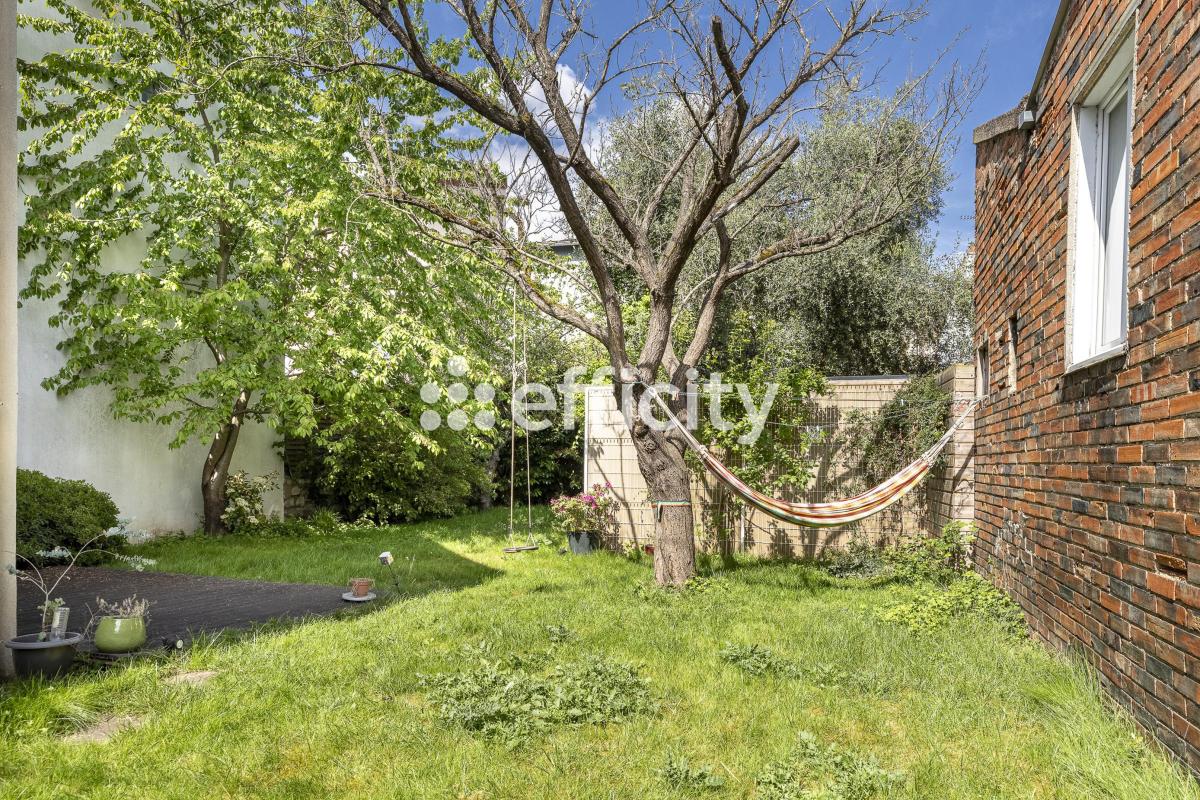 Maison de ville 8 Pièce(s) Fontenay-sous-Bois