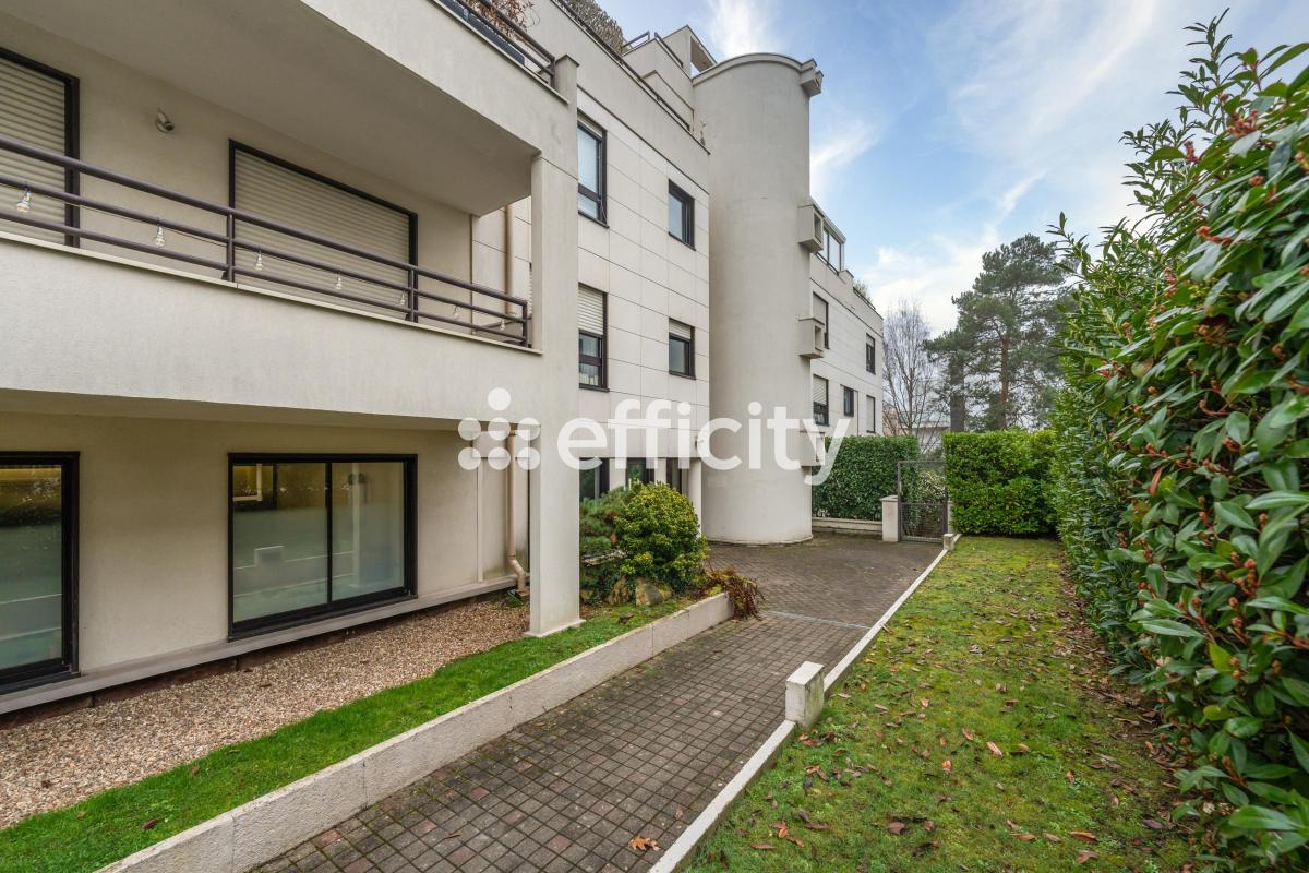 Appartement 5 Pièce(s) Garches