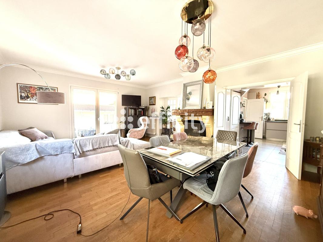 Maison de ville 6 Pièce(s) Clamart