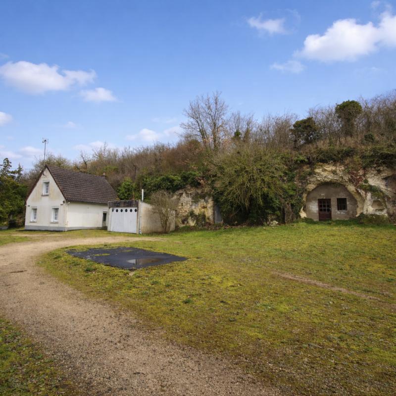 Maison 5 Pièce(s) Neuillé-Pont-Pierre