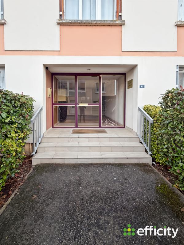 Appartement 3 Pièce(s) Miribel