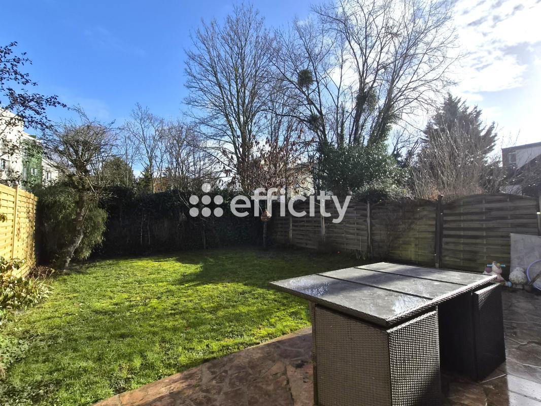 Pavillon 5 Pièce(s) Cergy