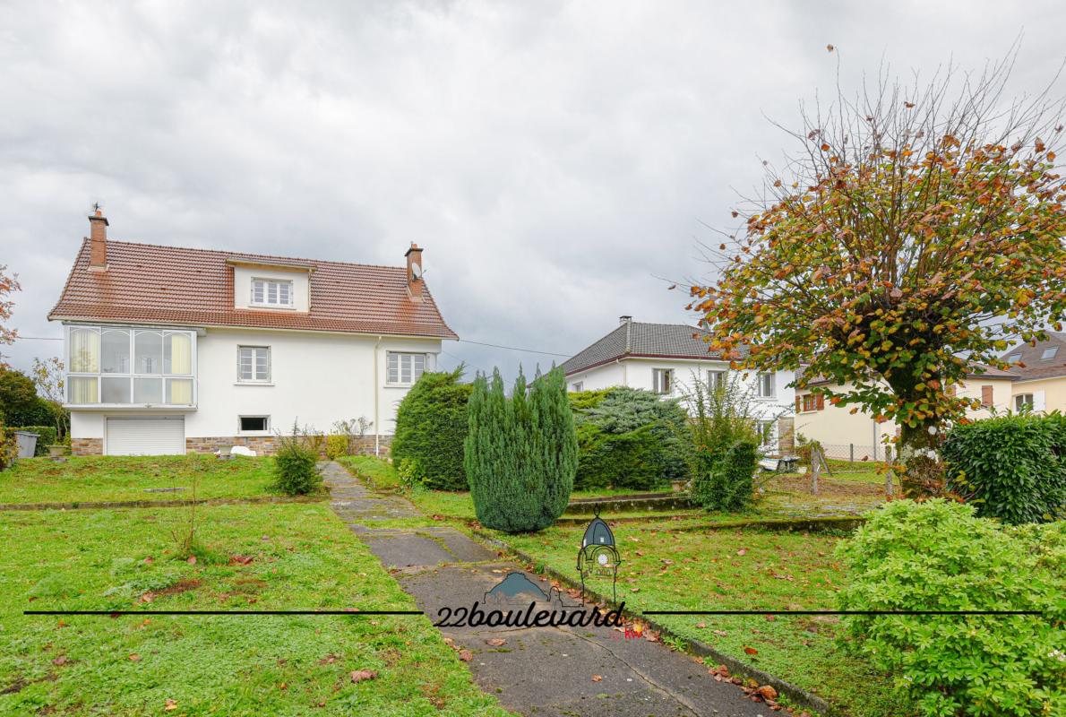 Maison de ville 5 Pièce(s) Saint-Yrieix-la-Perche